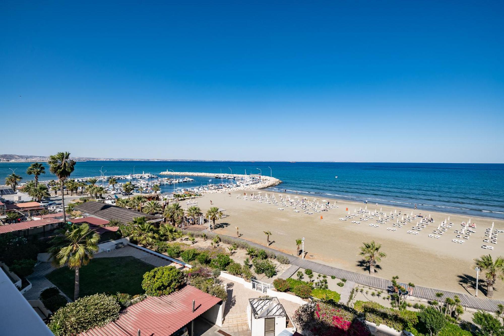 Lazuli Beachfront Sea View Ap144 Larnaca Exterior photo